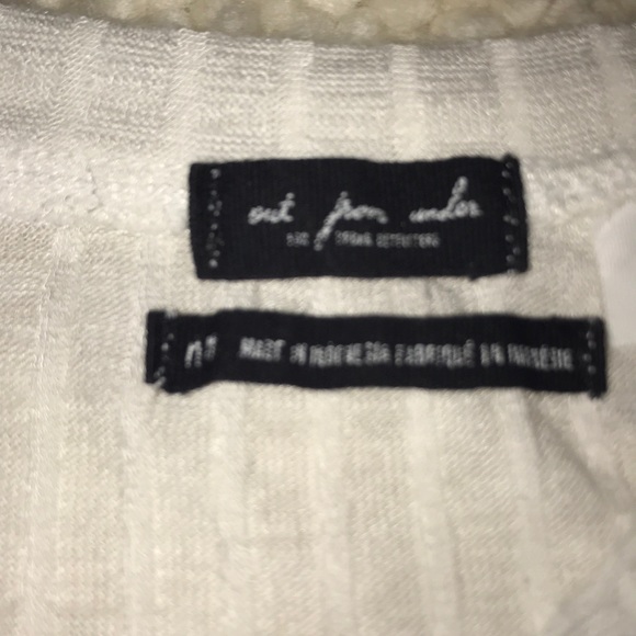 White ribbed lettuce edge top - Picture 4 of 4